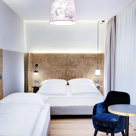 Stage 12 By Penz Otel İnnsbruck