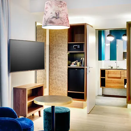 Готель Stage 12 By Penz Інсбрук