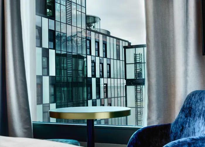 Stage 12 By Penz אינסברוק