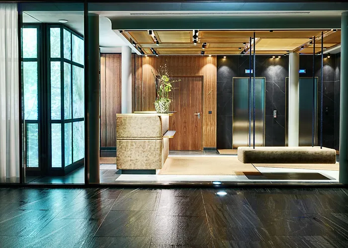 Готель Stage 12 By Penz