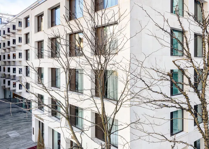 Stage 12 By Penz Готель Інсбрук